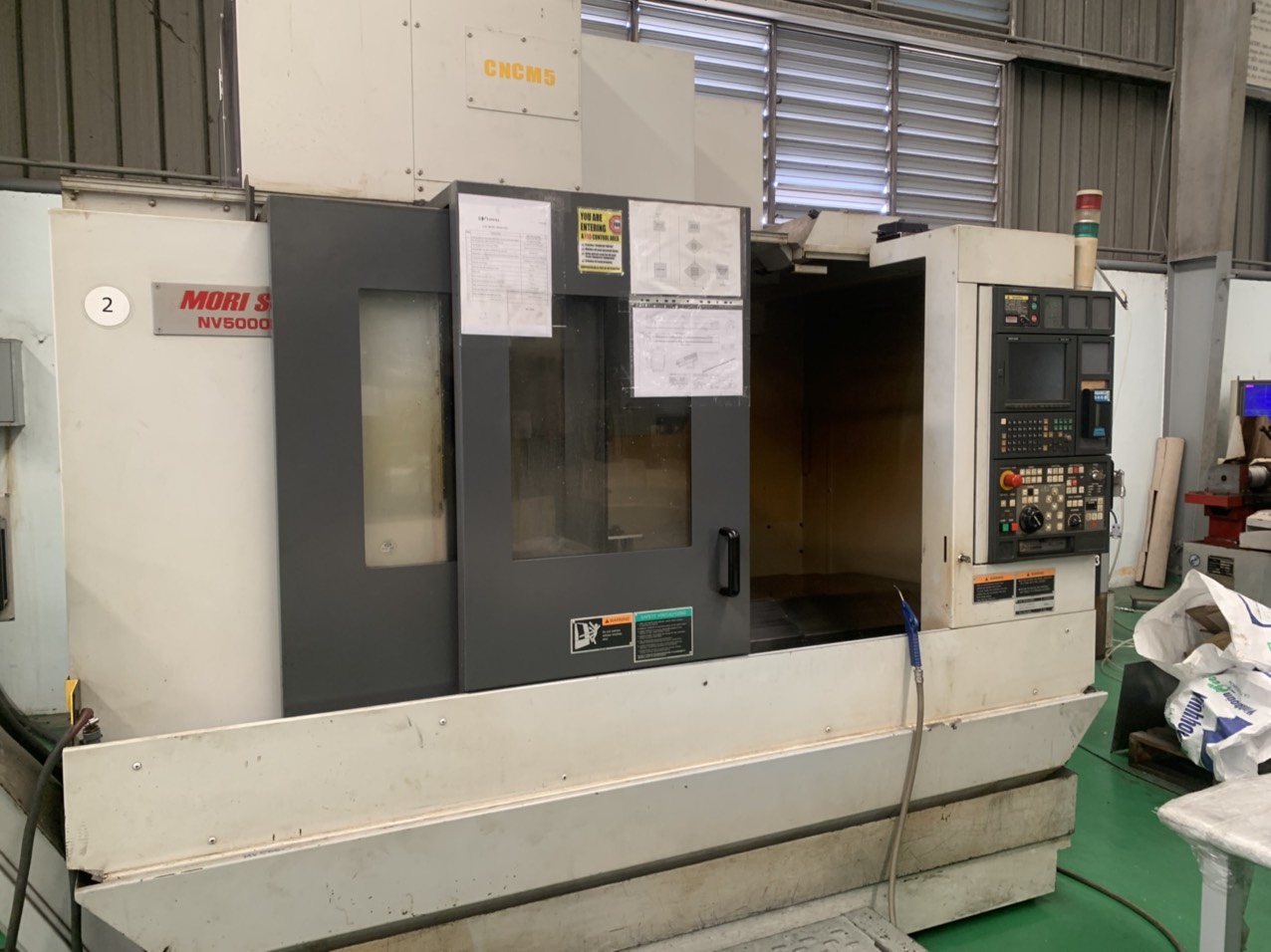CNC lathe machine 2.jpg